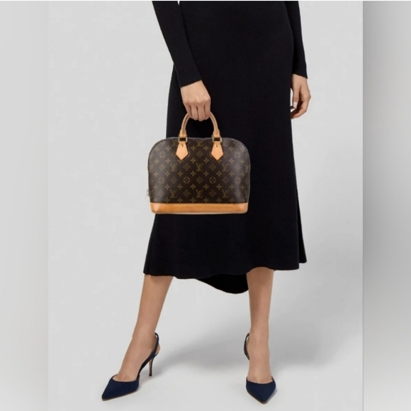 Louis Vuitton Brown Monogram Alma PM Handbag - Picture 3 of 15